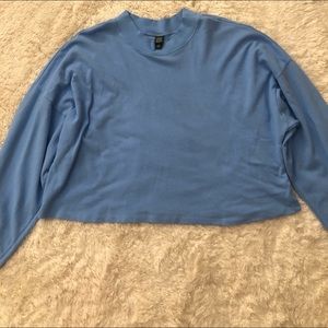 CROPPED SWEATSHIRT